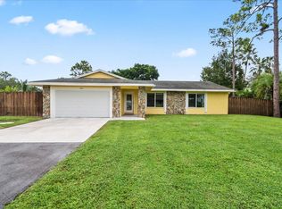 15411 Los Angeles Dr, Loxahatchee, FL 33470