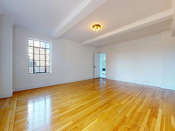 4th image of 1 Christopher St APT 7J