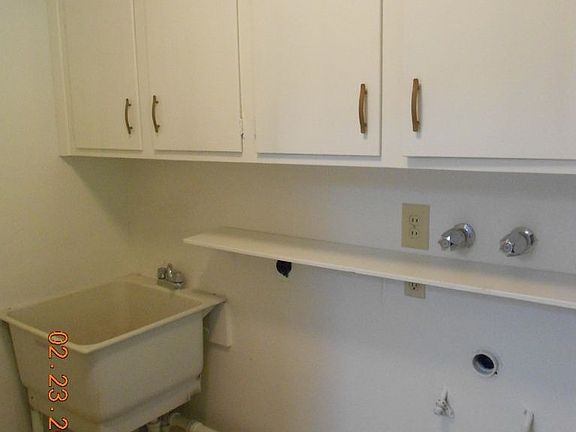 5th image of 10015 W Prairie Hills Cir