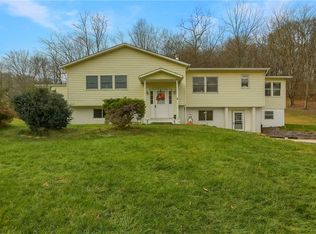 346 Mack Hollow Rd, Georgetown, PA 15043