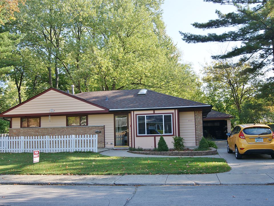 1st image of 447 Niagara St
