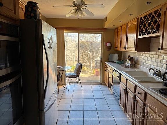 5th image of 5263 N Eaglesnest Dr #2