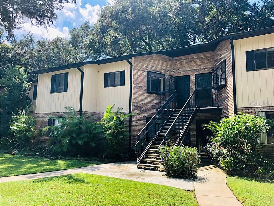 1st image of 1720 Foxhall Cir