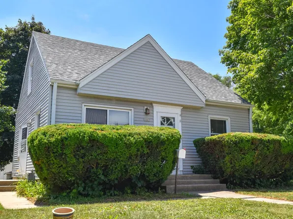 9007 W Greenfield AVENUE, West Allis, WI 53214