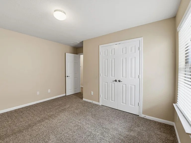 1702 Bonnyton Ln — Photo 26