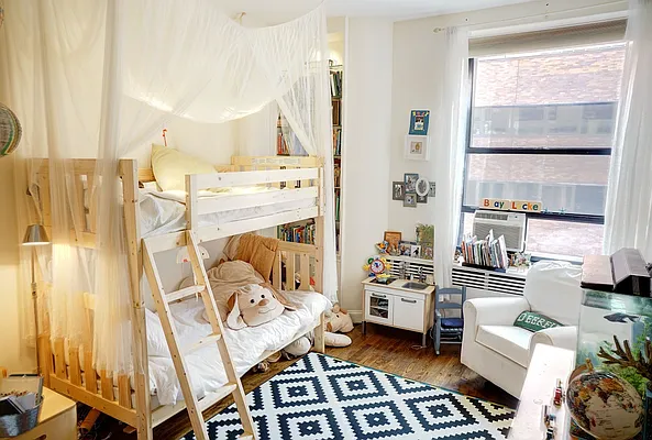 Sold by REGII | media 7