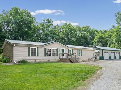 261 Zook Ln, Burlington, IN, 46915