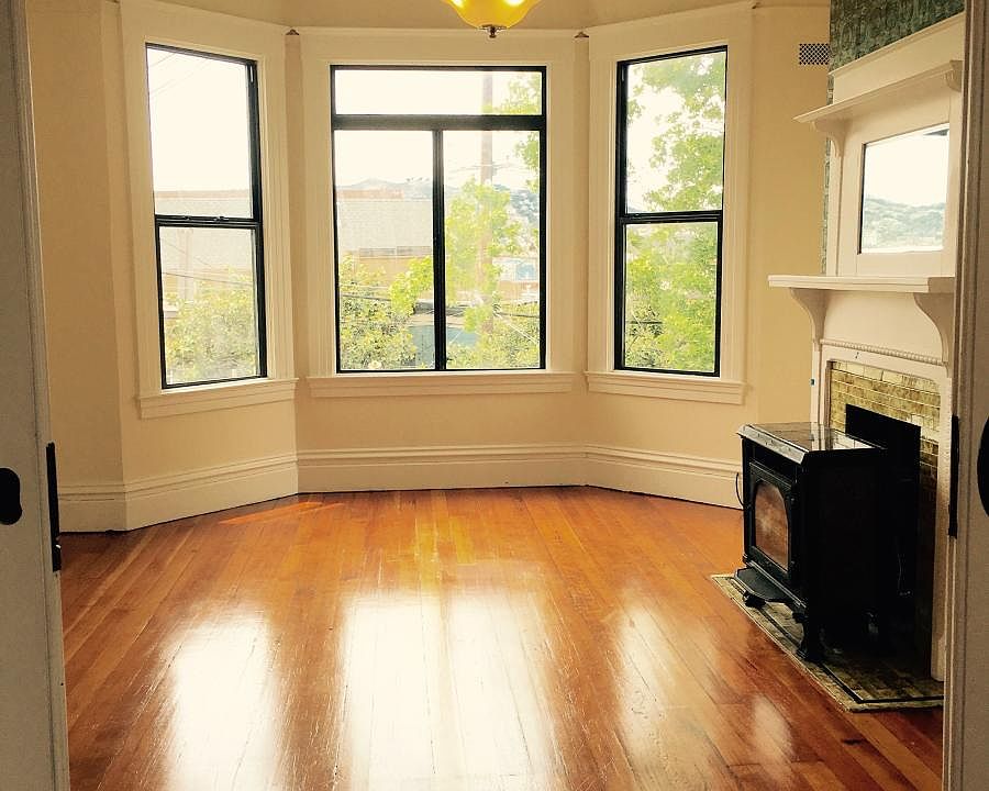 Living Room Facing East