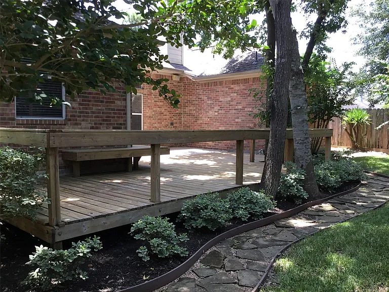 14 Heron Hollow Ct — Photo 36