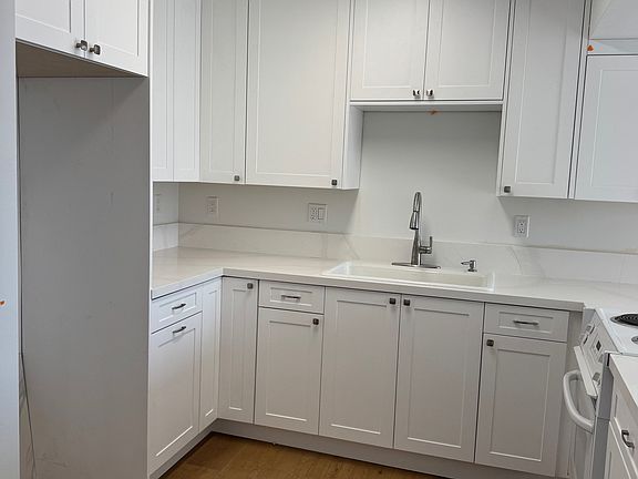 2nd image of 3546 Del Amo Blvd APT 7