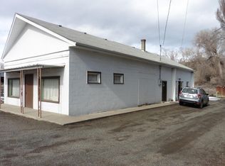 9005 Ahtanum Rd, Yakima, WA 98903