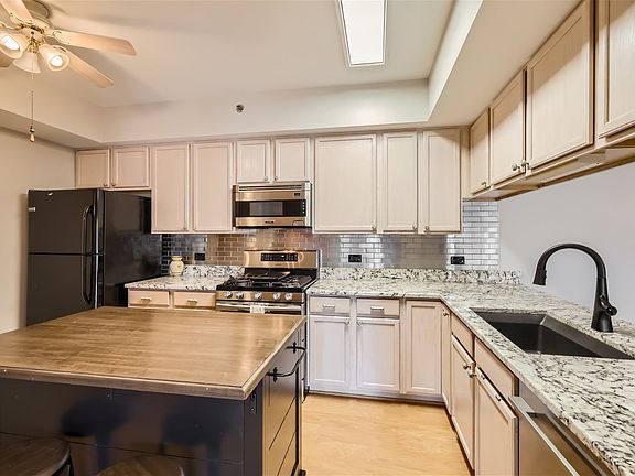 4th image of 7841 W 157th St Unit 308