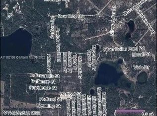 211-215 Missouri Ave, Hawthorne, FL 32640
