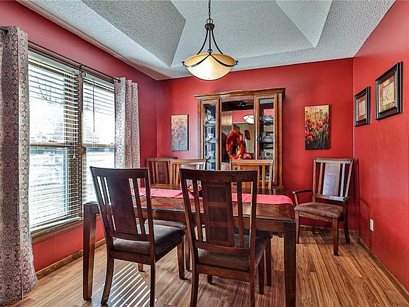 5th image of 2645 NW London Dr