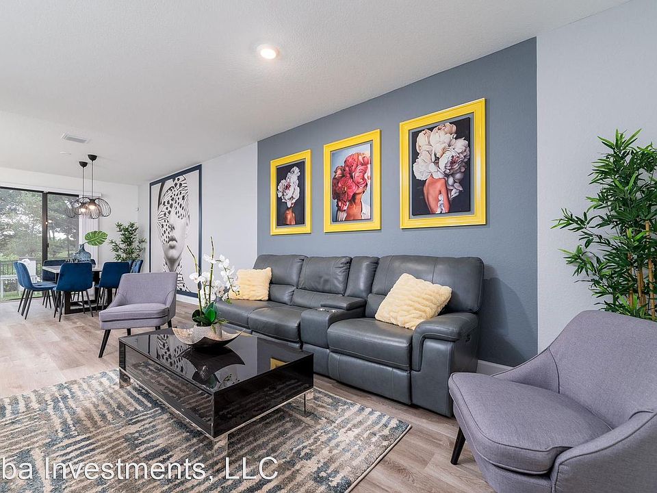 1st image of 4096 Oaks Ln #4082-2
