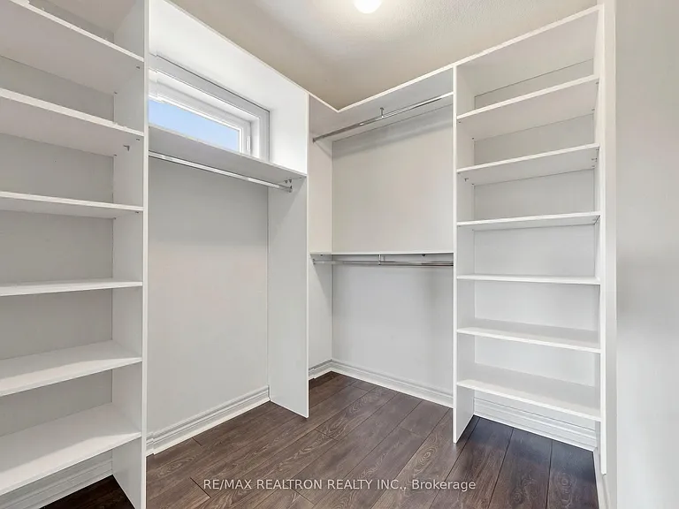 59 Jevons Dr — Photo 21