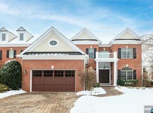 173 Cortland Dr, Saddle River, NJ 07458