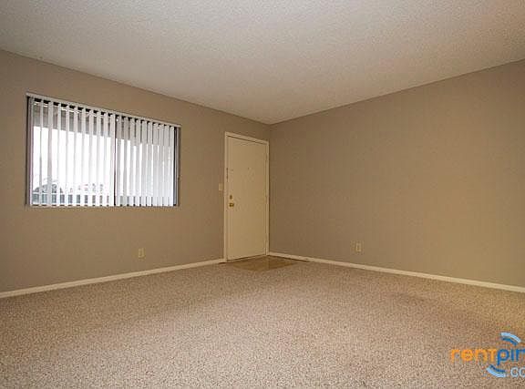 3rd image of 2120 Washington St #2X1