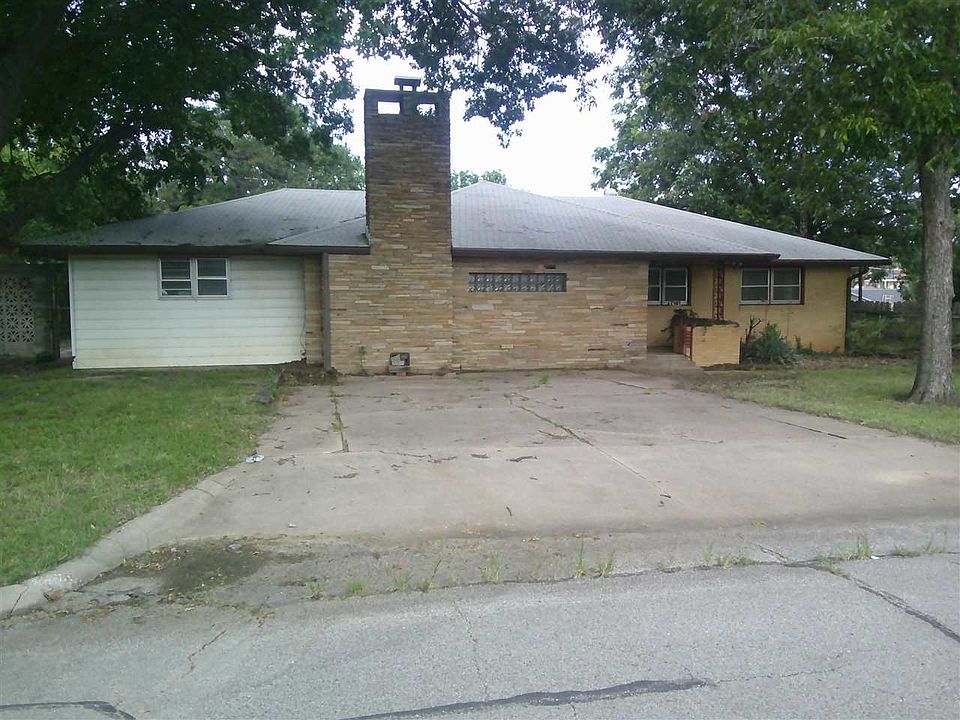 1st image of 2101 Joe St
