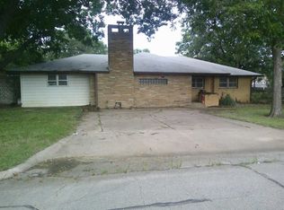 2101 Joe St, Ponca City, OK 74601