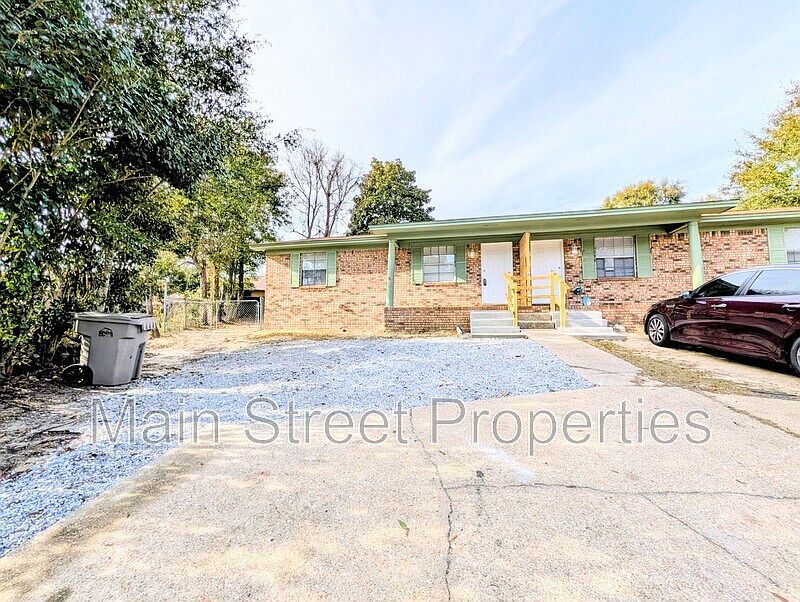 1st image of 5086 Yacht Harbour Cir