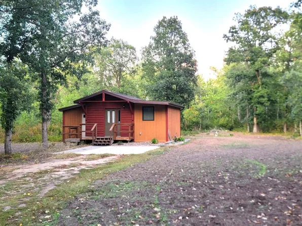 1818 Lil St, Motley, MN 56466