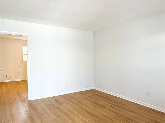 800 Martin Behrman Ave #202 — Photo 5