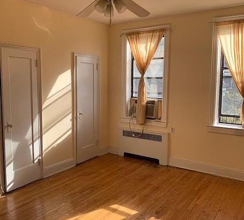 3rd image of 38 Highland Ave APT C1