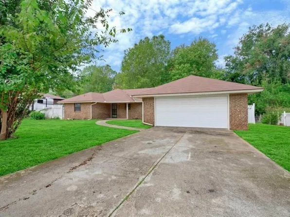 7813 Ambassador Rd, Oklahoma City, OK 73169