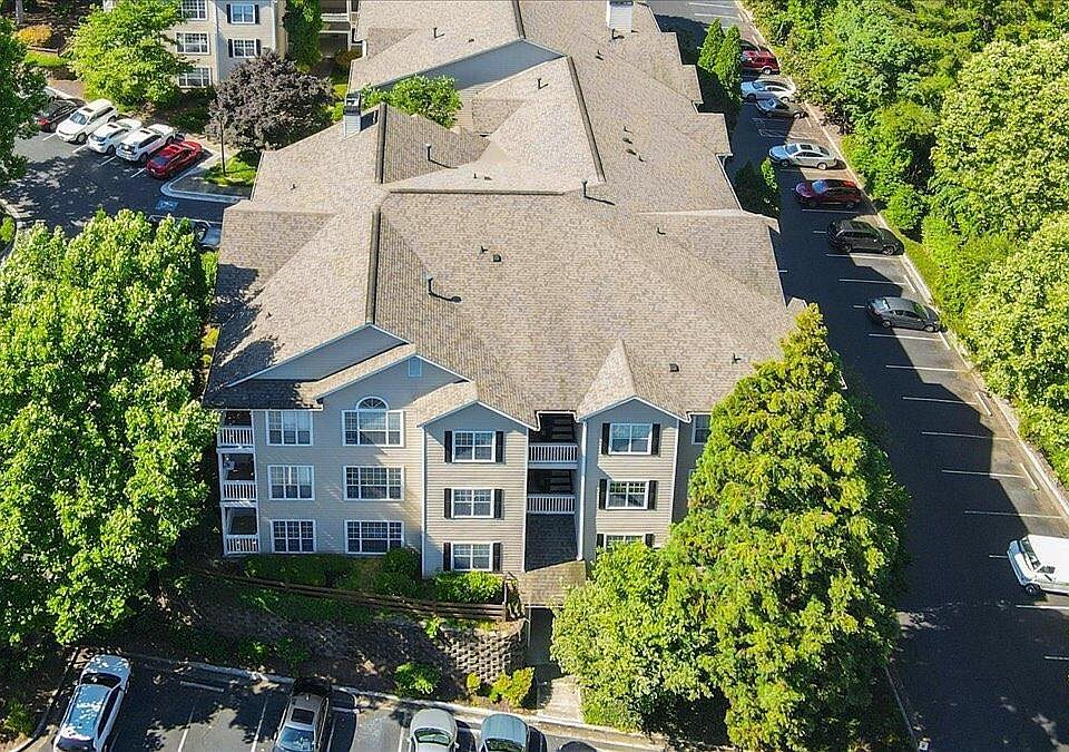 1st image of 1250 Parkwood Cir SE Unit 2109