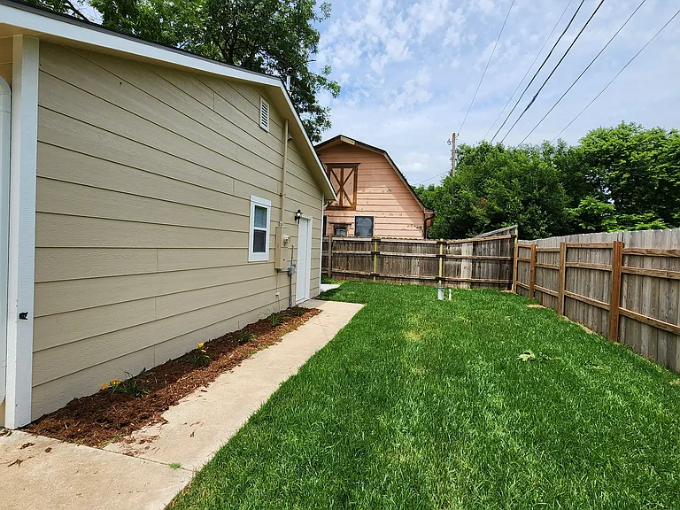 3102 N Mascot Ave — Photo 21