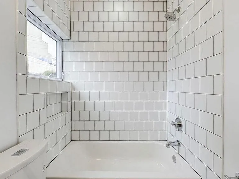 705 Irving St NW #201 — Photo 5