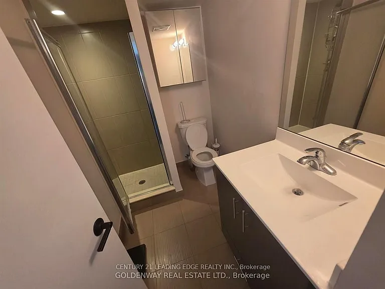 255 Village Green Sq #1401 — Photo 6