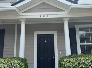 705 Hemingway Cir, Summerville, SC 29483