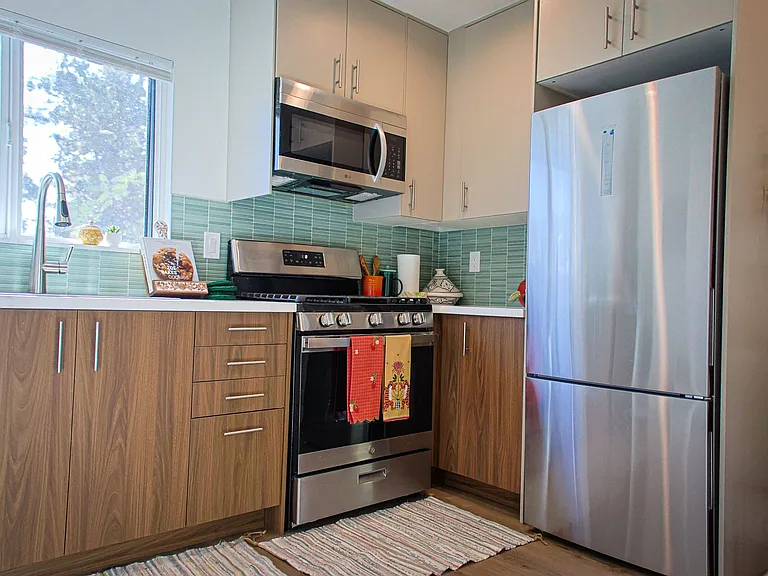 123 S Avenue 63 — Photo 7