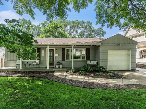 4207 W 62nd Ter, Fairway, KS 66205