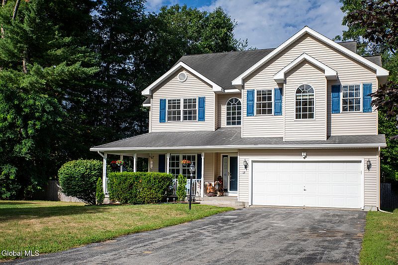 2nd image of 12 Berkshire Drive
