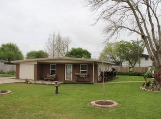 269 Bayou Dr, Port Lavaca, TX 77979