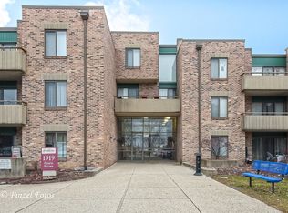 1919 Prairie Sq UNIT 230, Schaumburg, IL 60173