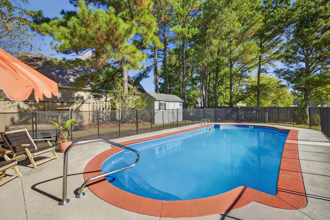 next background image