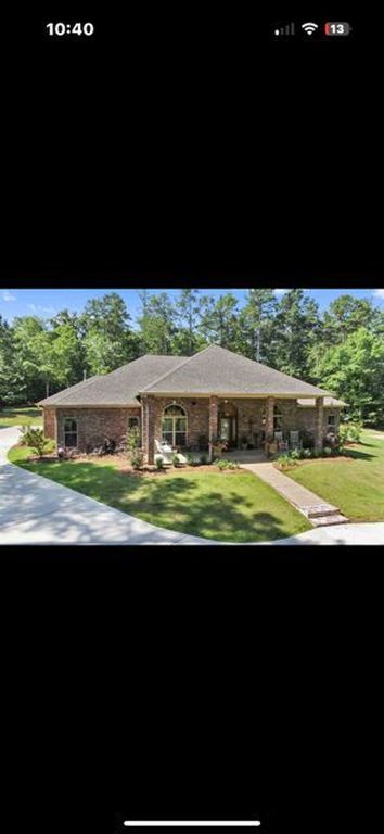 500 Chuck Wagon Dr - Property Image