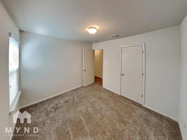 9535 Apple Ridge Ln — Photo 17