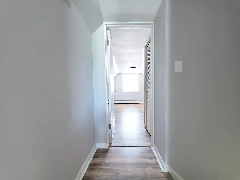 23214 Gay St — Photo 15