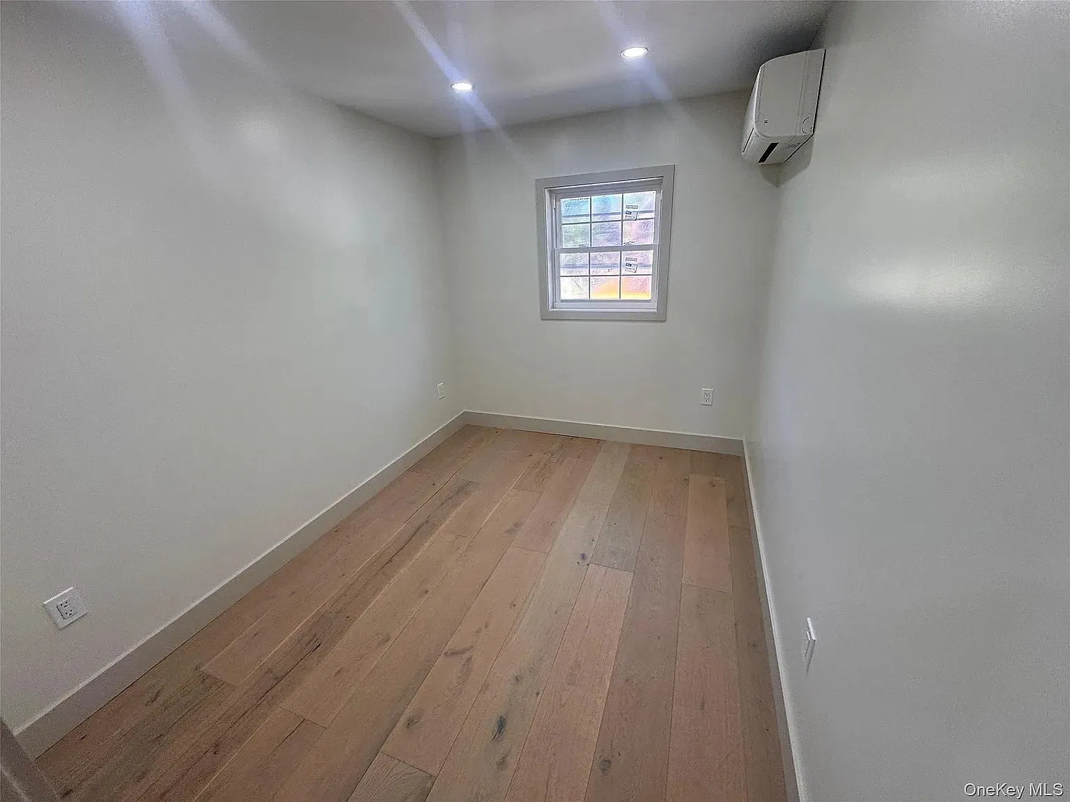 2034 Colden Avenue - 1 — Photo 3