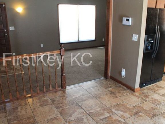 5th image of 14609 Craig Ave