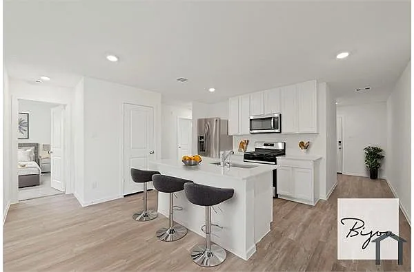 Building Photo - 3045 Brizzo Beach Ln