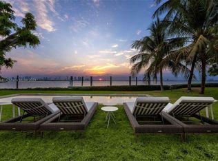 4344 N Bay Rd, Miami Beach, FL 33140