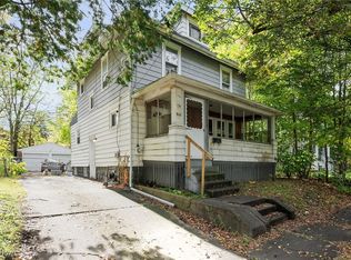 910 Bye St, Akron, OH 44320