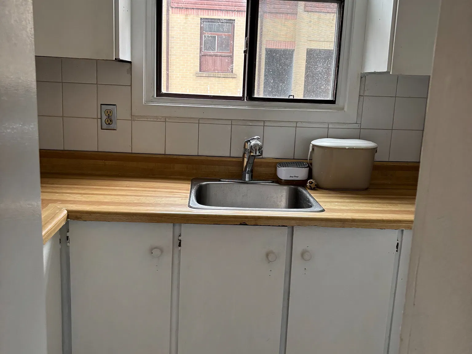 3 bed, $3,000 — Photo 4