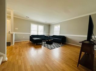 9004 Miles Pl, Manassas, VA 20110